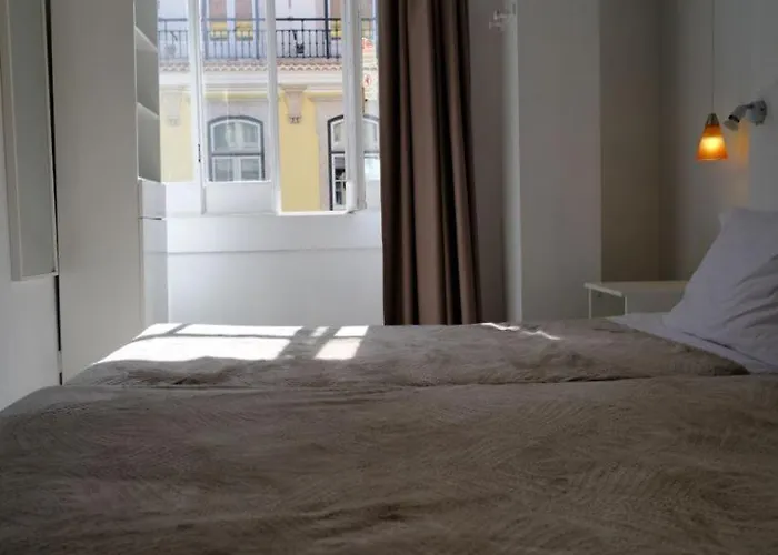 Paradise リスボン