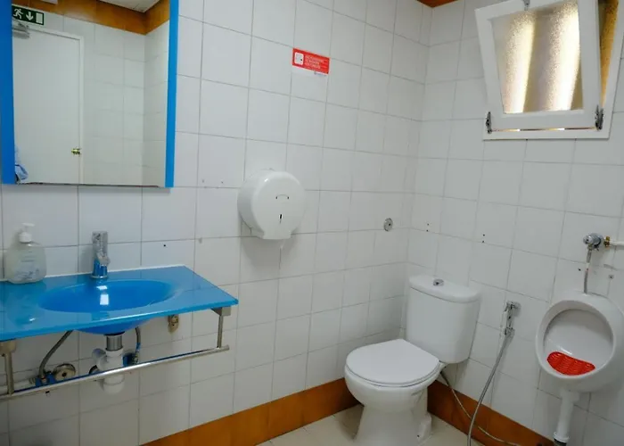 Paradise 호스텔 *