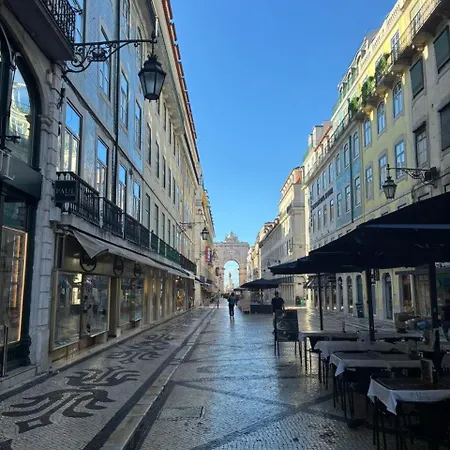 Paradise אכסניה